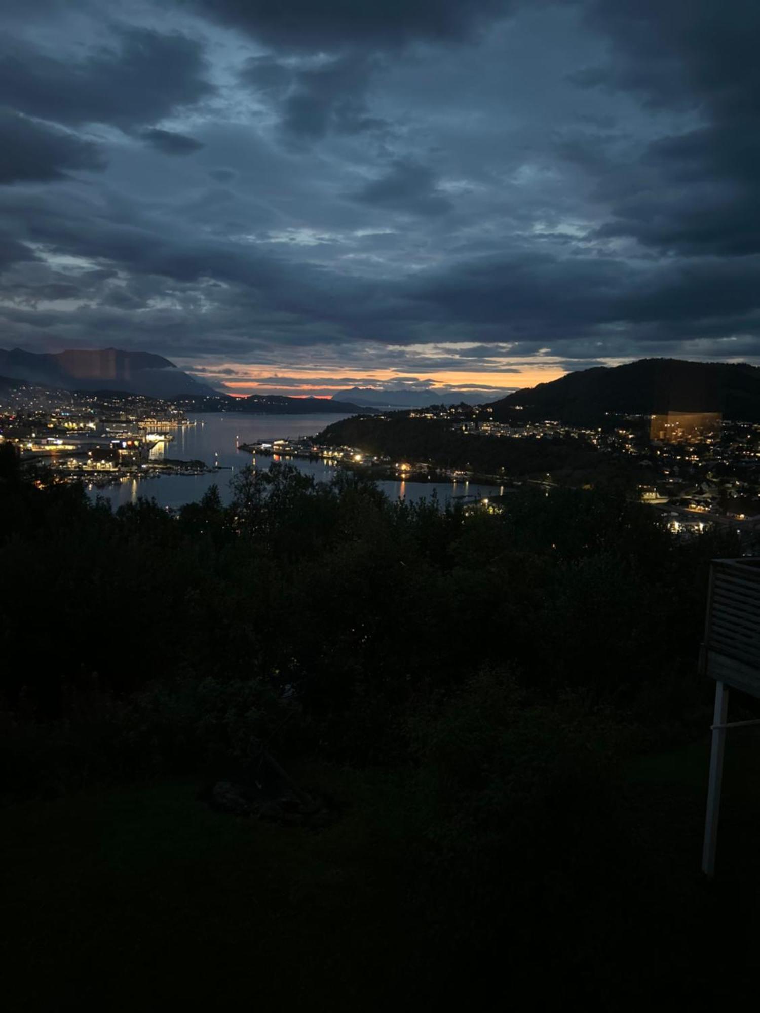 Harstad, All Seasons Экстерьер фото